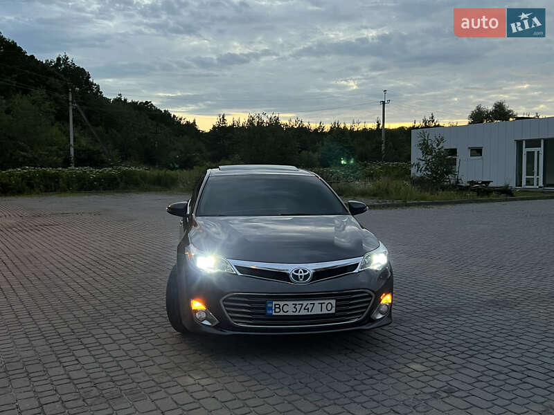 Седан Toyota Avalon 2013 в Львові фото 4 Седан Toyota Avalon 2013 в Львові