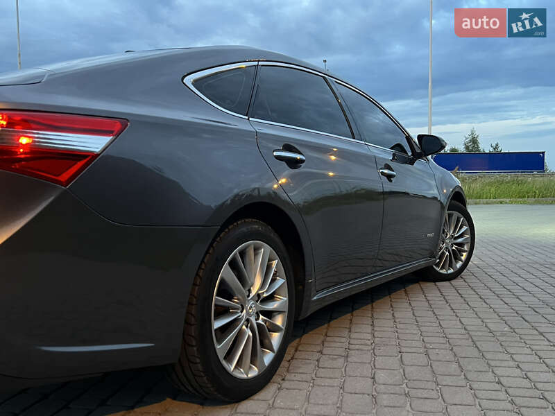 Седан Toyota Avalon 2013 в Львові фото 9 Седан Toyota Avalon 2013 в Львові