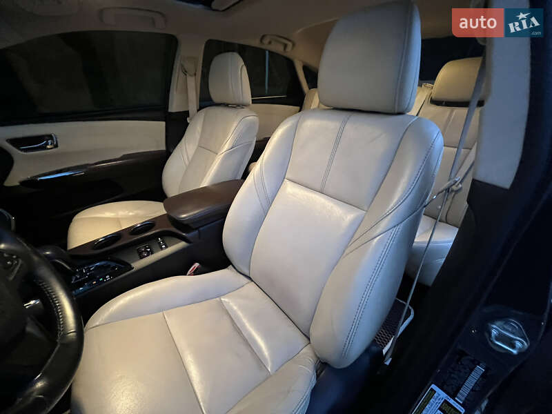 Седан Toyota Avalon 2013 в Львові фото 20 Седан Toyota Avalon 2013 в Львові