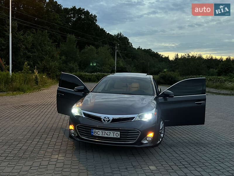 Седан Toyota Avalon 2013 в Львові фото 24 Седан Toyota Avalon 2013 в Львові
