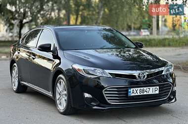Седан Toyota Avalon 2015 в Харькове