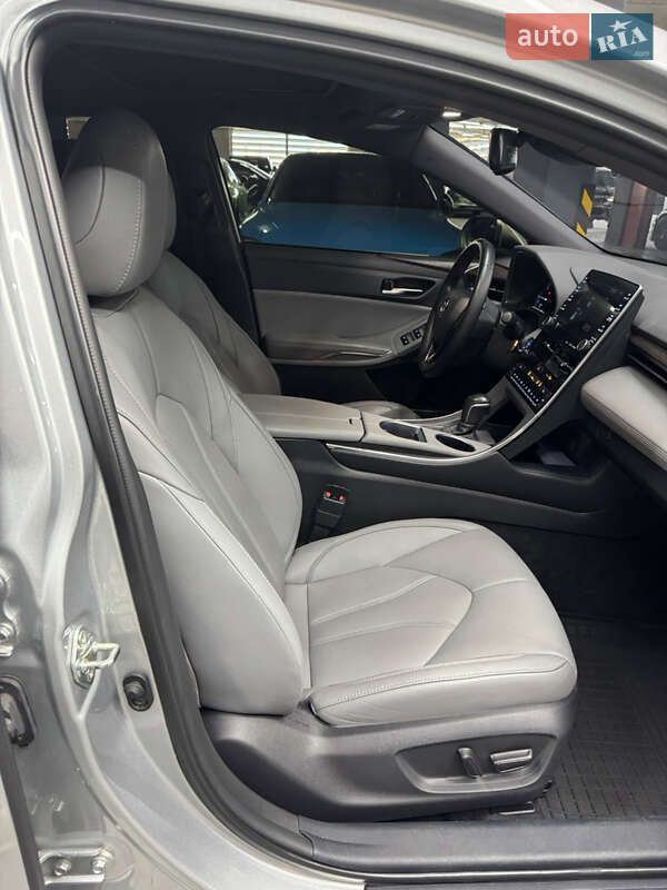 Седан Toyota Avalon 2020 в Одессе