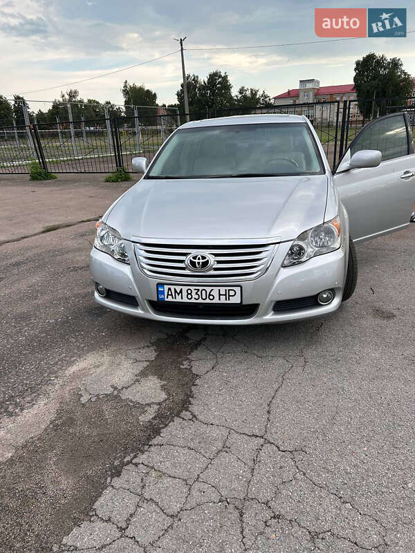 Седан Toyota Avalon 2008 в Житомире
