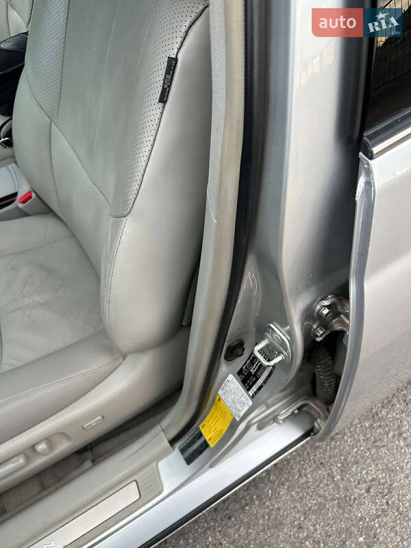 Седан Toyota Avalon 2008 в Житомире