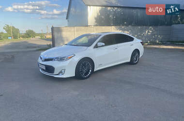 Седан Toyota Avalon 2015 в Тараще