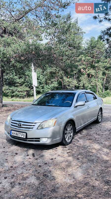 Седан Toyota Avalon 2005 в Дніпрі