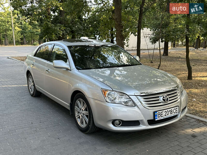 Toyota Avalon 2008
