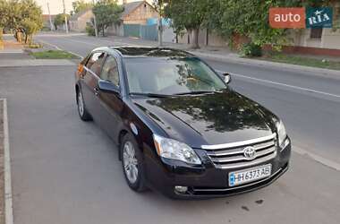 Седан Toyota Avalon 2006 в Измаиле
