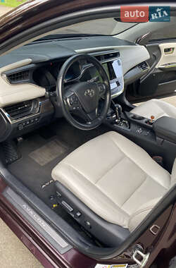 Седан Toyota Avalon 2016 в 