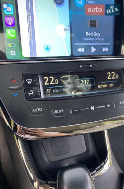 Седан Toyota Avalon 2016 в 