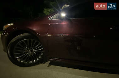 Седан Toyota Avalon 2016 в 