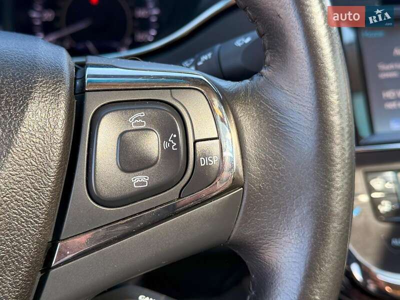 Седан Toyota Avalon 2014 в Львове