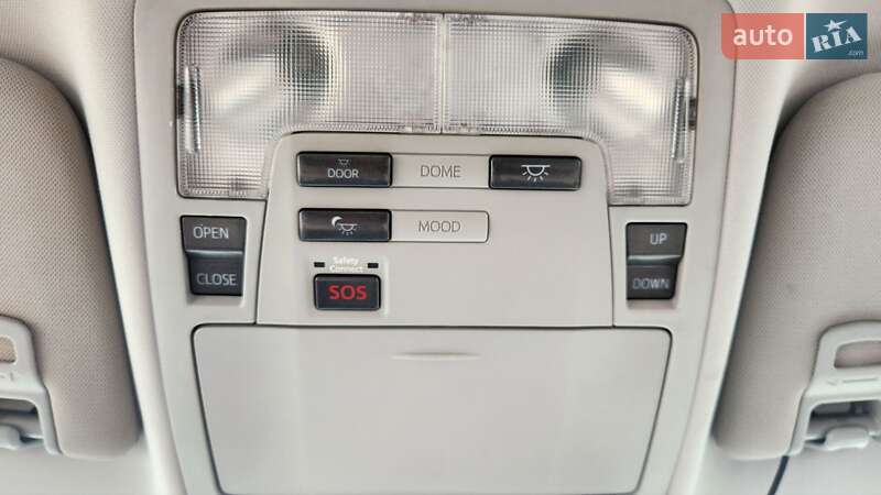 Седан Toyota Avalon 2014 в Києві