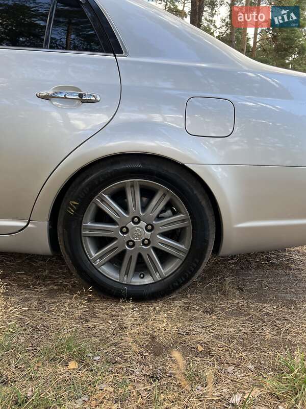 Седан Toyota Avalon 2007 в Києві