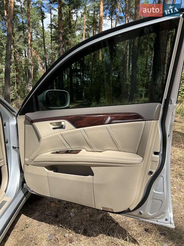 Седан Toyota Avalon 2007 в Києві