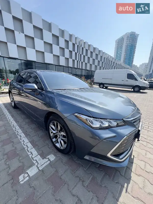 Toyota Avalon 2020