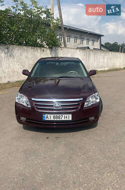 Седан Toyota Avalon 2005 в 