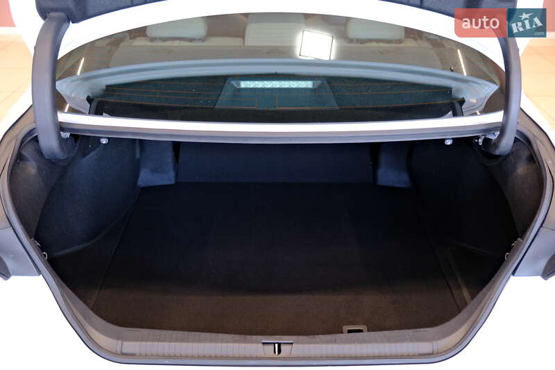 Седан Toyota Avalon 2019 в Одессе фото 67 Седан Toyota Avalon 2019 в Одессе