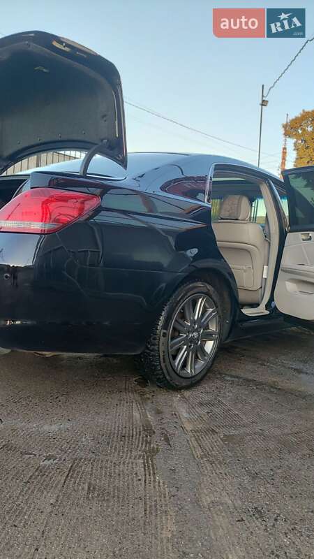 Седан Toyota Avalon 2008 в Могилів-Подільському