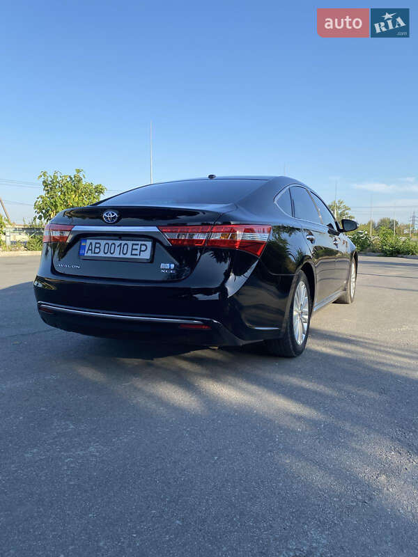 Седан Toyota Avalon 2015 в Могилев-Подольске