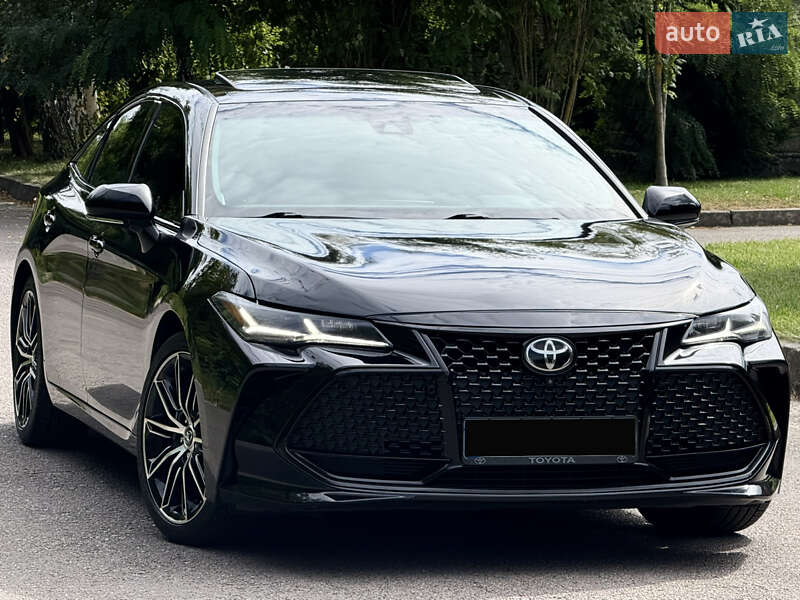 Toyota Avalon 2018