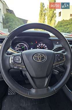 Седан Toyota Avalon 2017 в  фото 27 Седан Toyota Avalon 2017 в