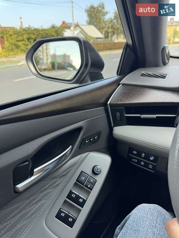 Седан Toyota Avalon 2019 в Черноморске