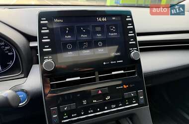 Седан Toyota Avalon 2018 в 