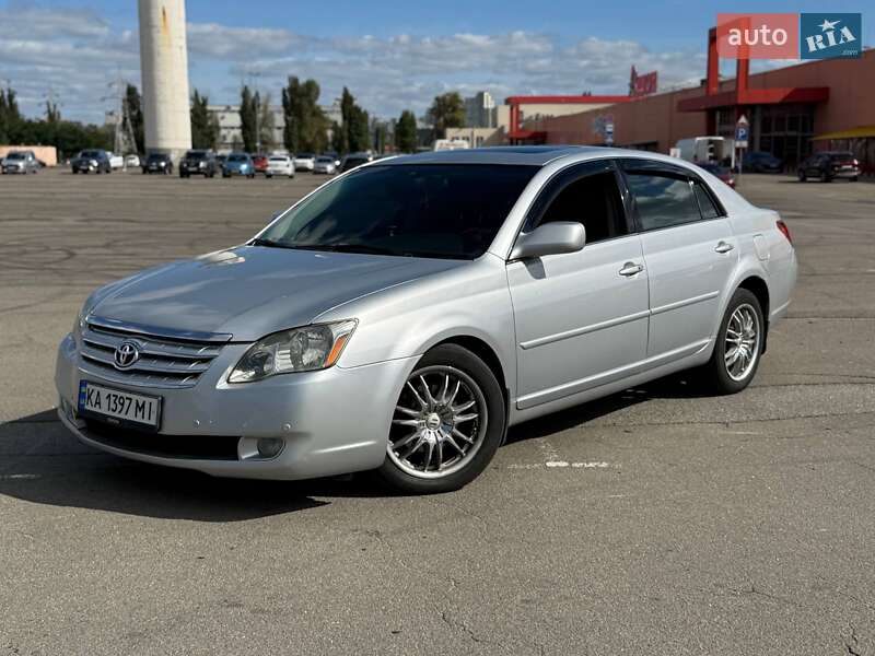 Toyota Avalon 2006