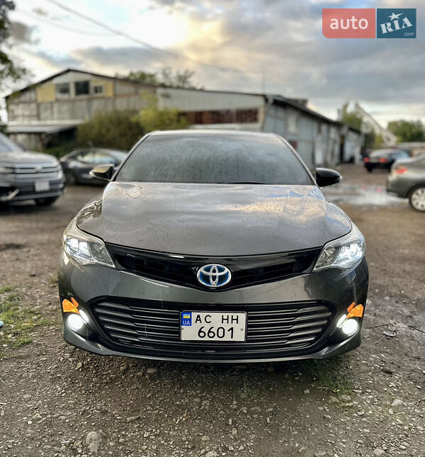 Toyota Avalon 2013