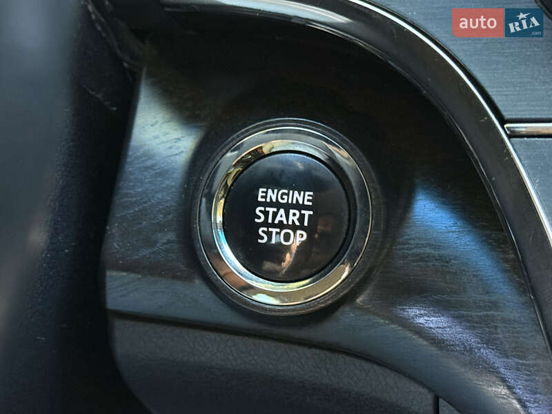 Седан Toyota Avalon 2016 в Одесі