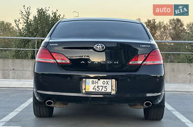 Седан Toyota Avalon 2007 в 