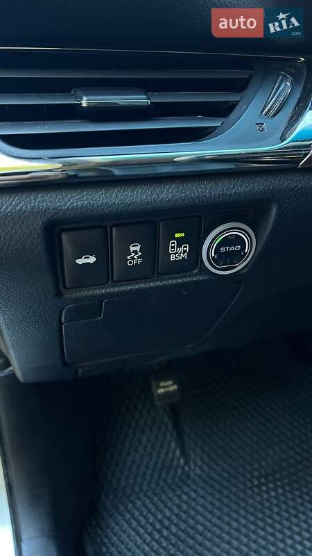Седан Toyota Avalon 2015 в Одессе