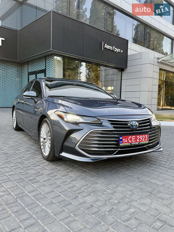 Toyota Avalon 2020
