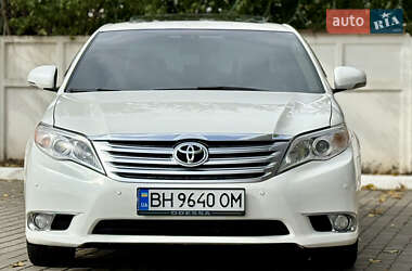 Седан Toyota Avalon 2011 в 
