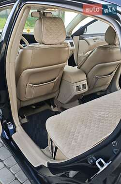 Седан Toyota Avalon 2006 в 
