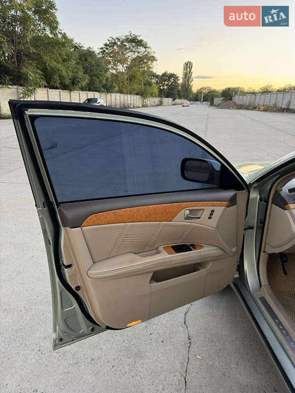 Седан Toyota Avalon 2006 в Одессе