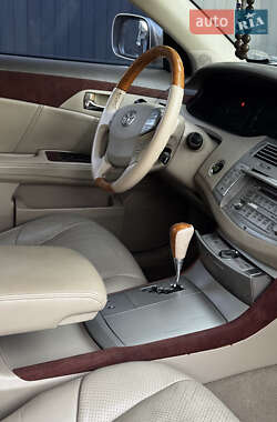 Седан Toyota Avalon 2006 в 
