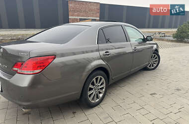 Седан Toyota Avalon 2007 в 