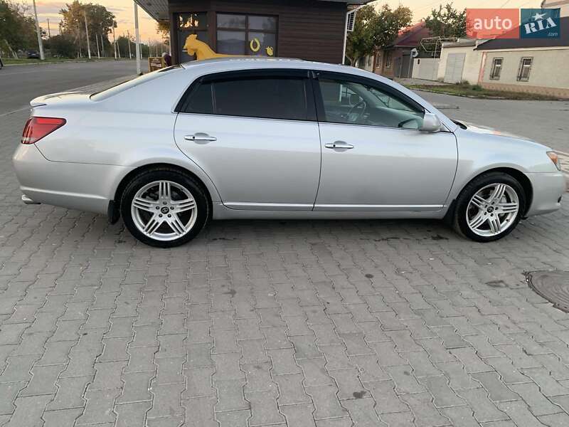 Седан Toyota Avalon 2008 в Одессе