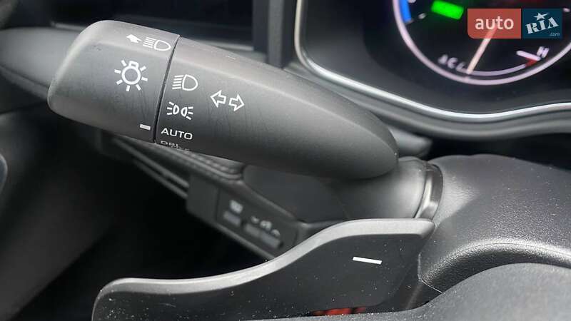 Седан Toyota Avalon 2022 в Виннице