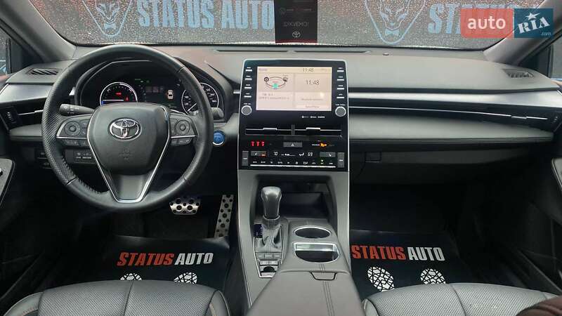 Седан Toyota Avalon 2022 в Виннице