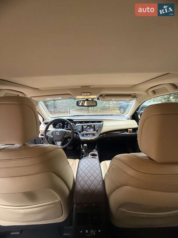 Седан Toyota Avalon 2013 в Одессе