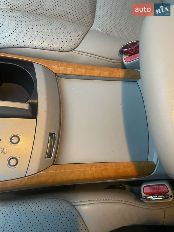 Седан Toyota Avalon 2006 в Одессе