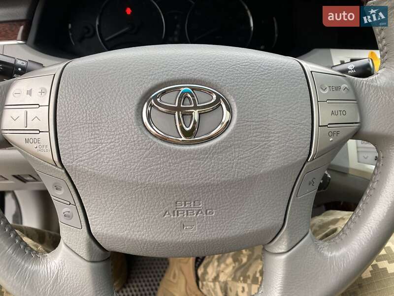 Седан Toyota Avalon 2007 в Черкасах