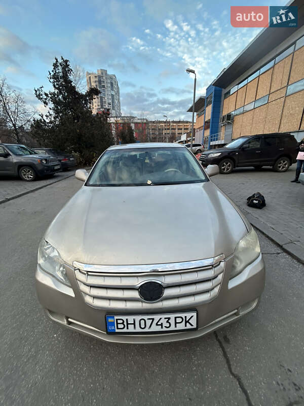 Седан Toyota Avalon 2007 в Харкові