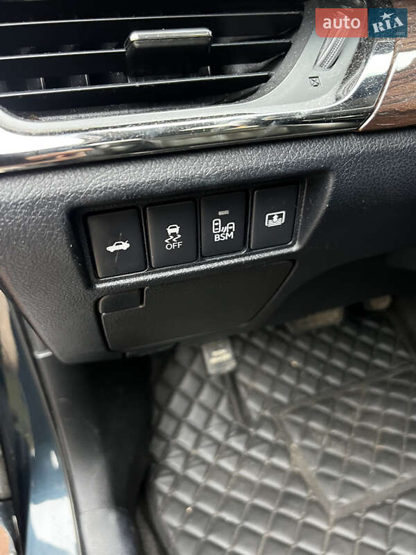 Седан Toyota Avalon 2015 в Житомире фото 16 Седан Toyota Avalon 2015 в Житомире