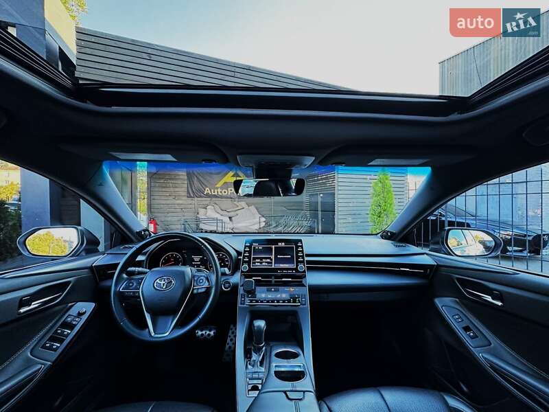 Седан Toyota Avalon 2018 в Києві фото 34 Седан Toyota Avalon 2018 в Києві