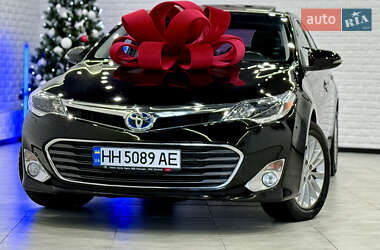 Седан Toyota Avalon 2016 в Одесі