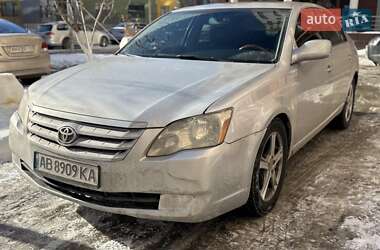 Седан Toyota Avalon 2005 в Києві